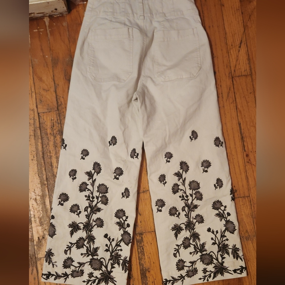 Anthropologie Cream Ankle Jeans with Black Floral Embroidery - Picture 7 of 8